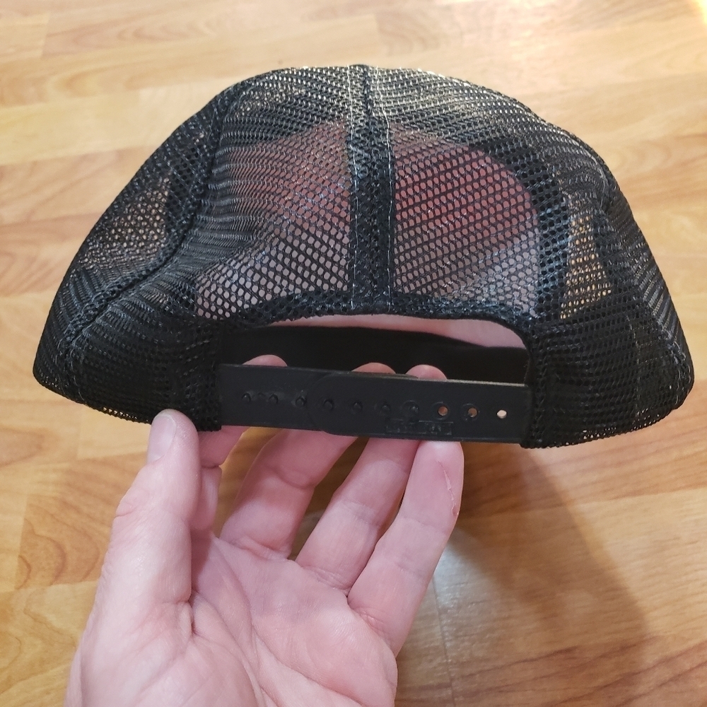 Vtg Matadors Snapback Trucker Hat Black And Red Snapback Hat OSFA Trucker Hat - Picture 5 of 13